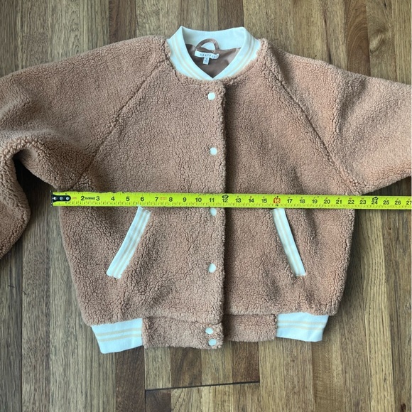 NWOT Teddy Sherpa Bomber Jacket Tan Beige Women’s Sz M Preppy Cozy - Picture 9 of 9